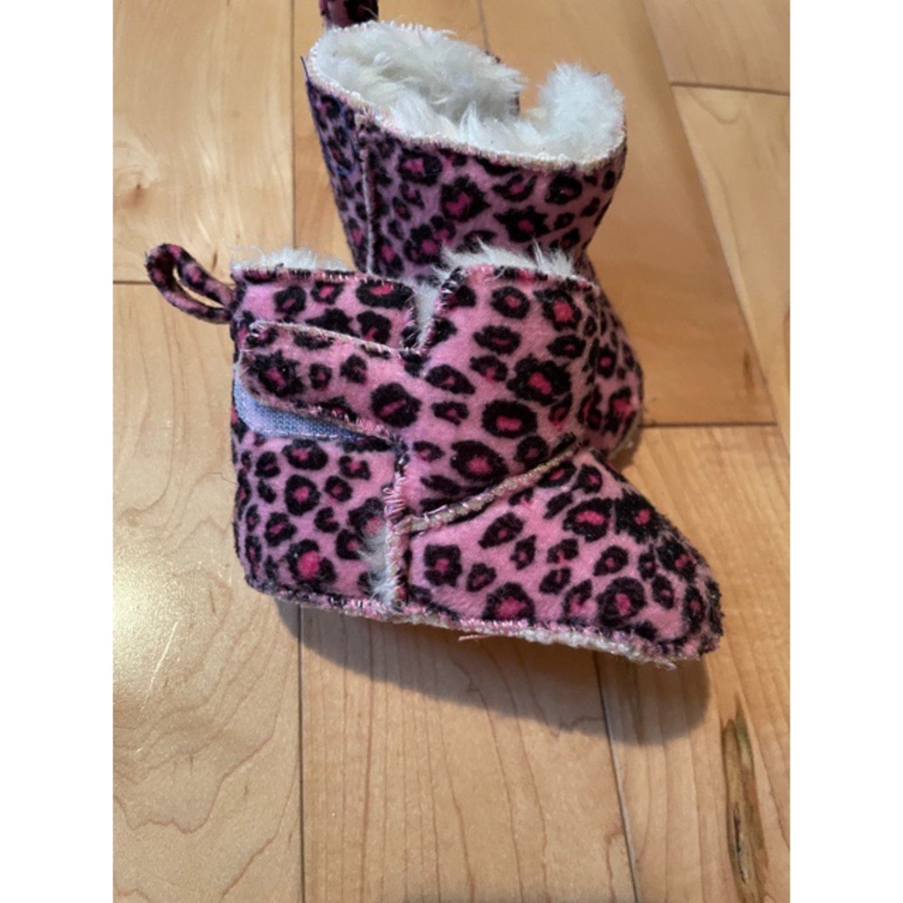 Boots - size 2